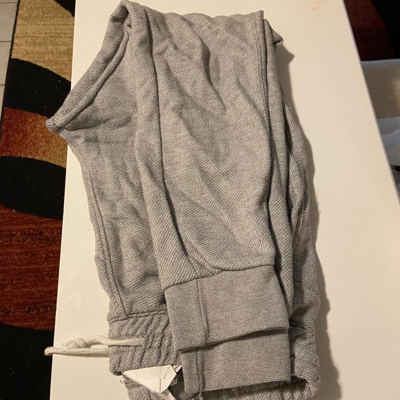 Training Essentials Melange Jogger - Picture 6 of 7